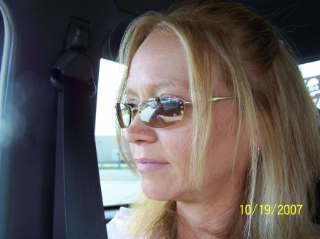 Rebecca Cole Photo 17