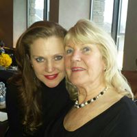 Ruth Flynn Photo 9