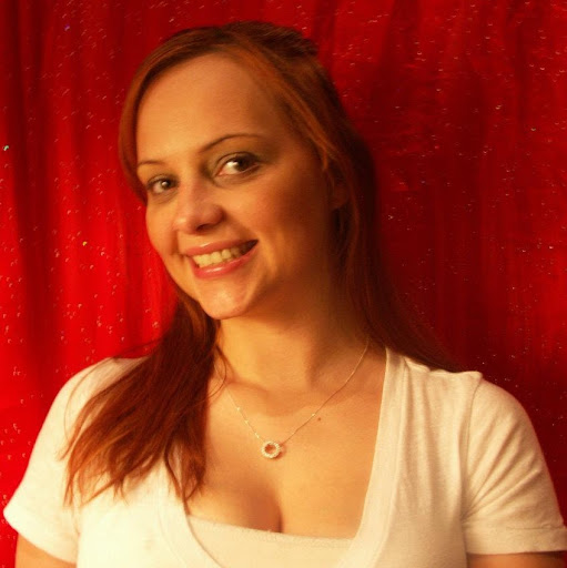Amanda Engle Photo 18