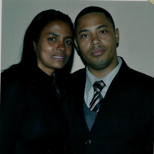 Robert Lima Photo 35