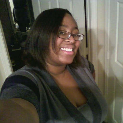 Amber Howell Photo 13