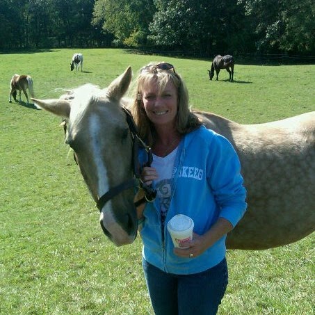 Joanne Peterson Photo 33