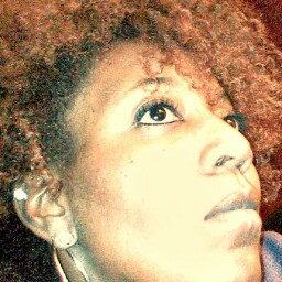 Ester Robinson Photo 2