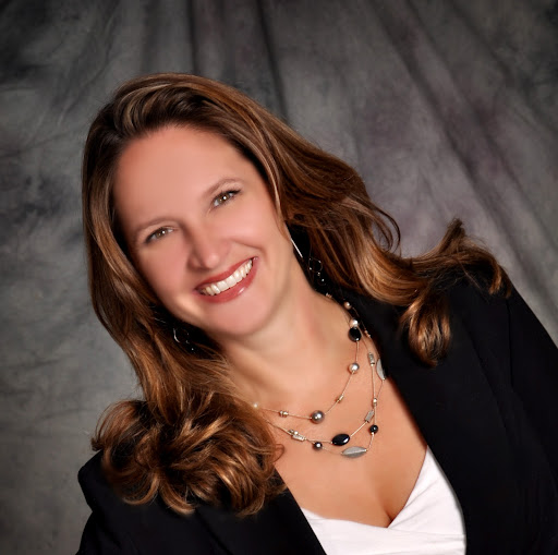 Lori Patterson Photo 32