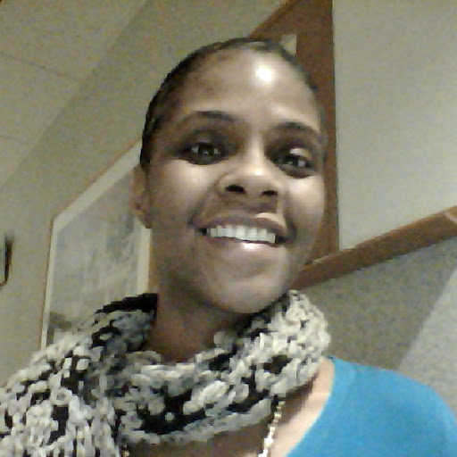 Andrea Roberts Photo 45