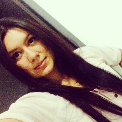 Catherine Gomez Photo 27