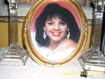 Daisy Lopez Photo 5