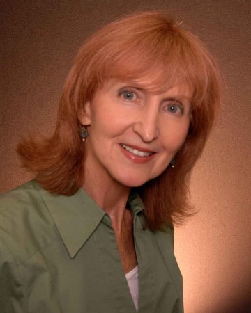 Ginger Lang Photo 13