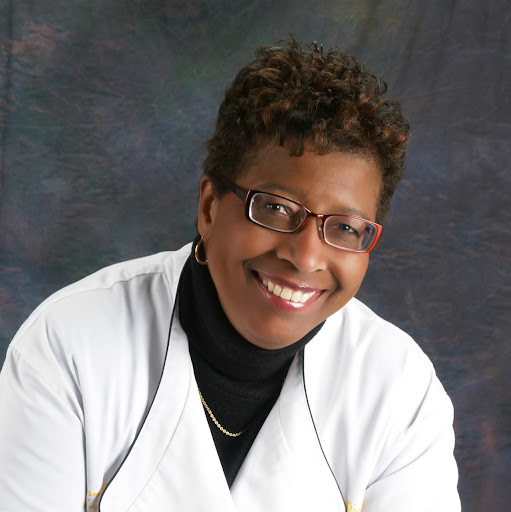 Vicki Woods Photo 25