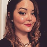 Alyssa Cheek Photo 4