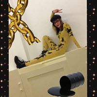 Claire Russell Photo 38
