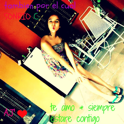 Jennifer Palacios Photo 28