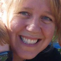 Michelle Nicholson Photo 17