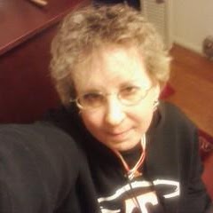 Rhonda Lowe Photo 34
