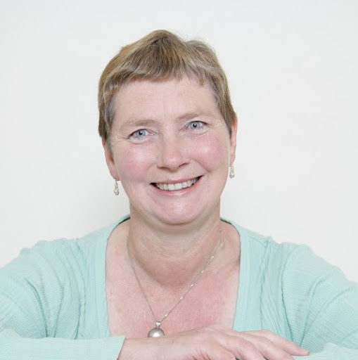 Anne Skelly Photo 23
