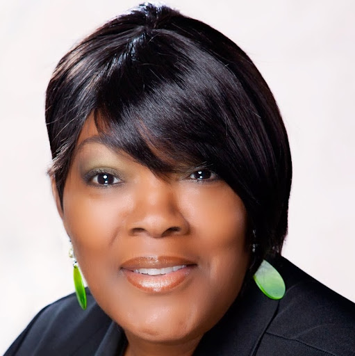 Patricia Gilbert Photo 18
