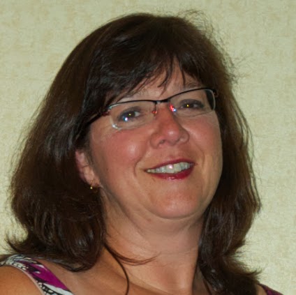 Gretchen Jones Photo 24