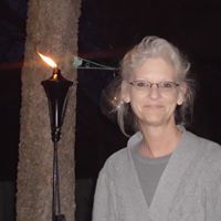 Renee Guthrie Photo 21