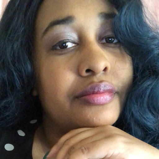 Adrienne Warren Photo 9