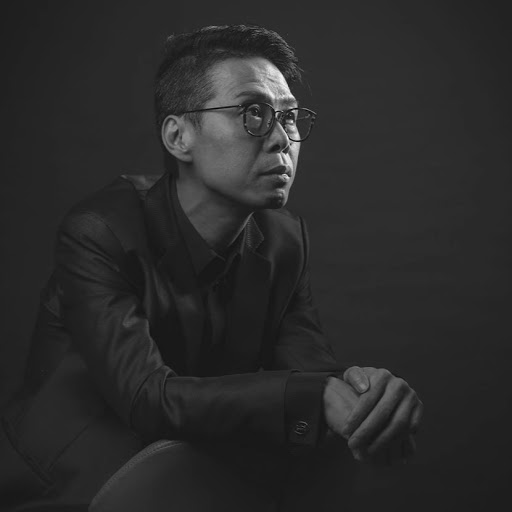 Sam Liu Photo 36