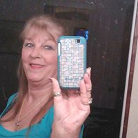 Rose Wolfe Photo 6