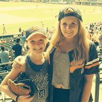 Laura Simms Photo 20