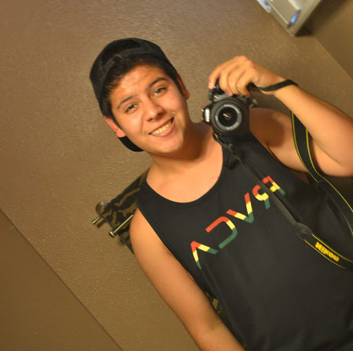 Michael Gomez Photo 18