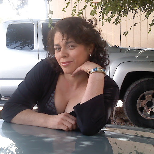 Maria Vigil Photo 11