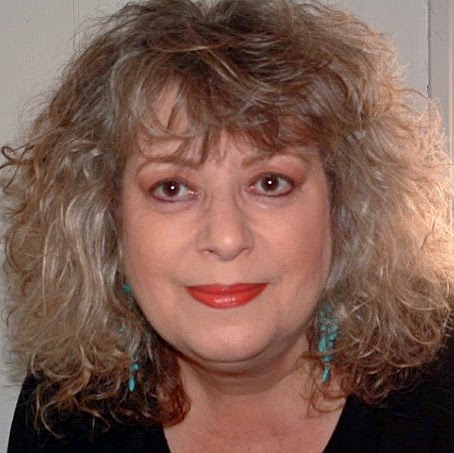 Mary Dailey Photo 8
