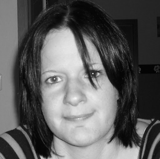 Pamela Schwarz Photo 24