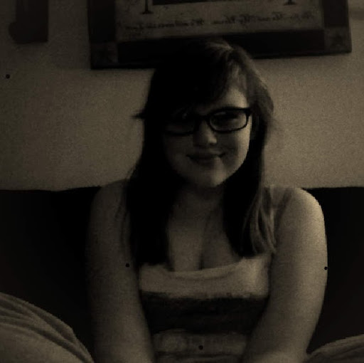 Alexis Short Photo 11