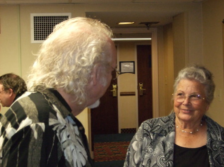 Billie Anderson Photo 32