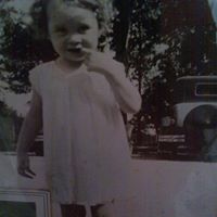 Barbara Britt Photo 19