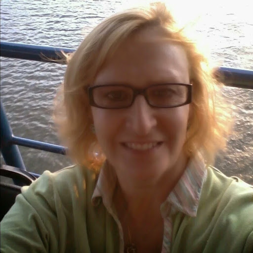 Julie Mader Photo 9