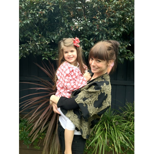 Anna Reid Photo 16