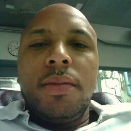 Derrick Moore Photo 43