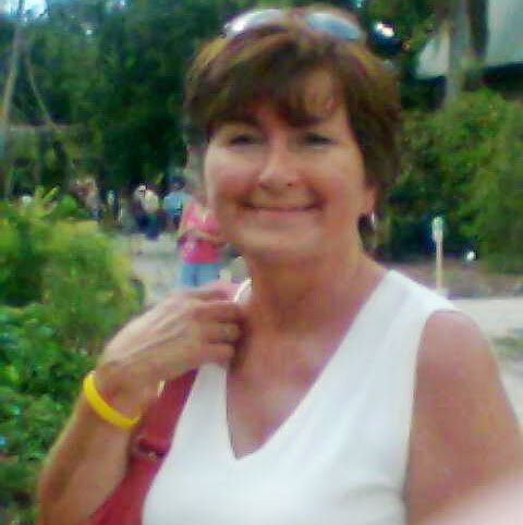 Sandy Reed Photo 35