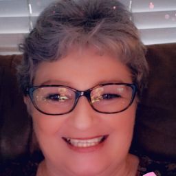 Terri Moore Photo 28