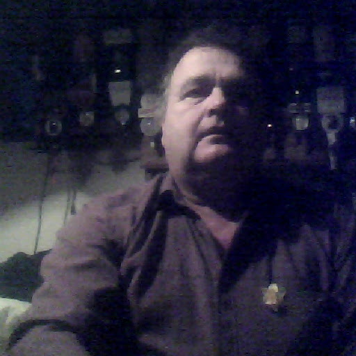Keith Robinson Photo 20