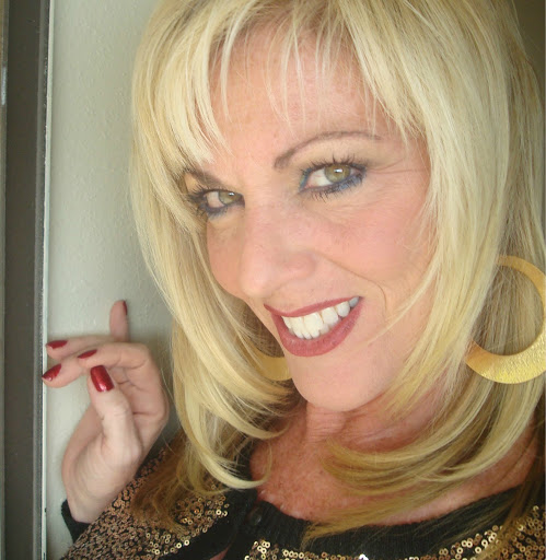 Renee Adams Photo 25