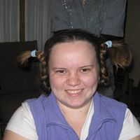 Annie Bush Photo 34