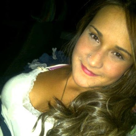 Elizabeth Varela Photo 40