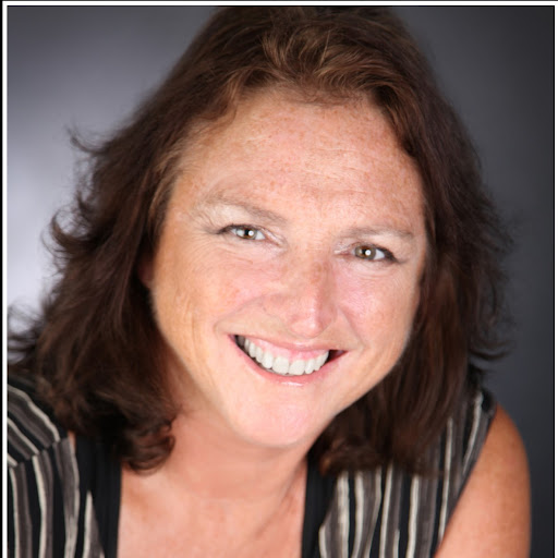Kim Hebert Photo 26