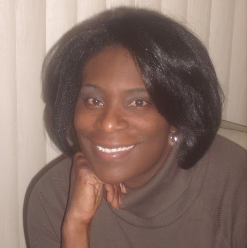 Renee Blackburn Photo 17