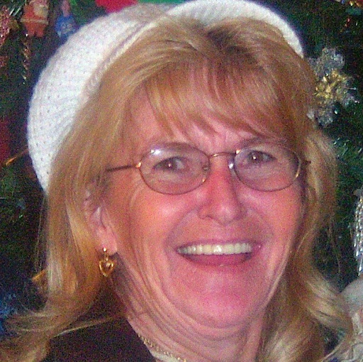 Linda Massey Photo 35