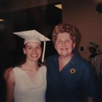 Amanda Mullen Photo 17