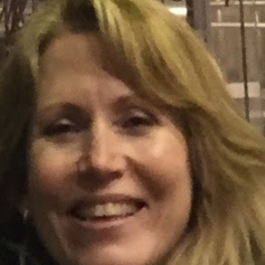 Vicki Mitchell Photo 26