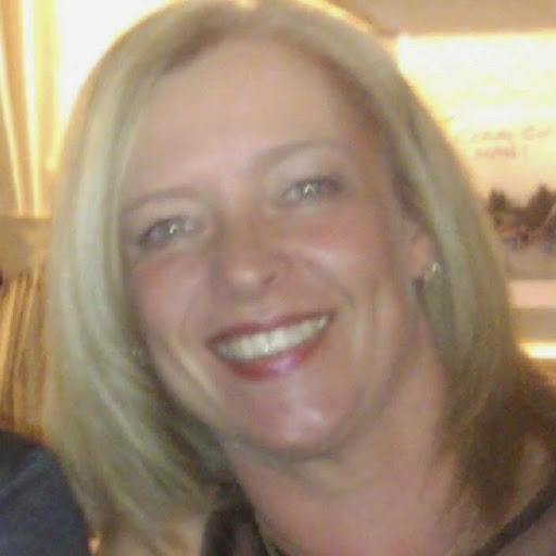 Julie Rodgers Photo 35
