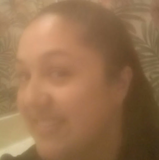 Annette Carmona Photo 3