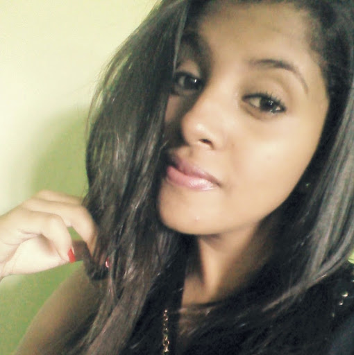 Isabella Costa Photo 5